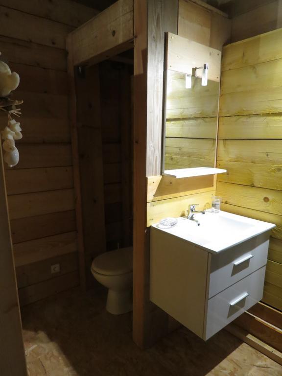 B&B Mas Les Lecques Beaucaire  Exterior photo